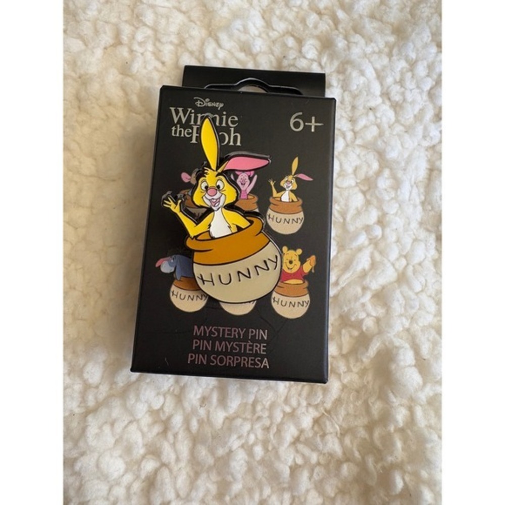 Loungefly Disney Winnie The Pooh Hunny Pot Pin - Rabbit - Picture 1 of 1